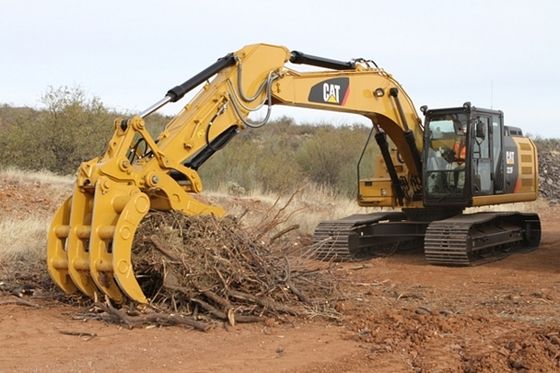 Maßgeschneiderter Baggerreifen für 20 Tonnen Bagger PC200 DH200 SK200 0,8m3 für Vegetationsreinigung Erdbewegungsprojekte