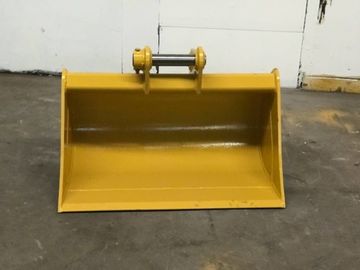 Gelber Farblöffelbagger-mit einem Graben umgebender Eimer für den hellen Großserienmaterialtransport