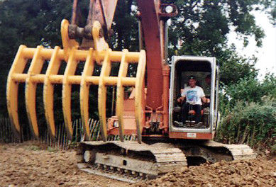 Zusammengefügte 3 10 Tonnen Bagger Wurzel Rake Eimer Greifer Rake für Minibagger Anschlüsse